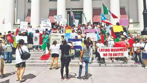 Gobierno mexicano rechaza ley antiinmigrante que entra en vigor en Florida
Gobierno mexicano rechaza ley antiinmigrante que entra en vigor en Florida