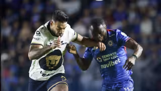 Pumas resiste y Cruz Azul perdona en una Final de Ida llena de tensión