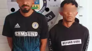 Los detenidos fueron identificados como Berenice “N”, Adelfo “N” y Jonatán “N”