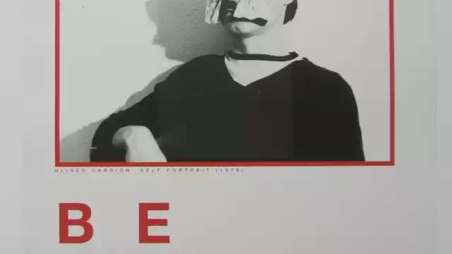 Edom se escribe en hebreo ??? ?? ?y significa rojo”, escribe Román mientras crea conexiones.