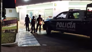 Se registra intento de robo en una conocida farmacia de José María Morelos