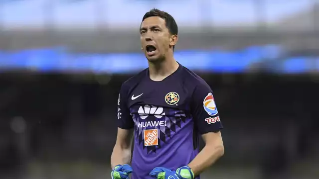 El conjunto español anunció el principio de acuerdo con el cuadro portugués por los servicios del arquero argentino