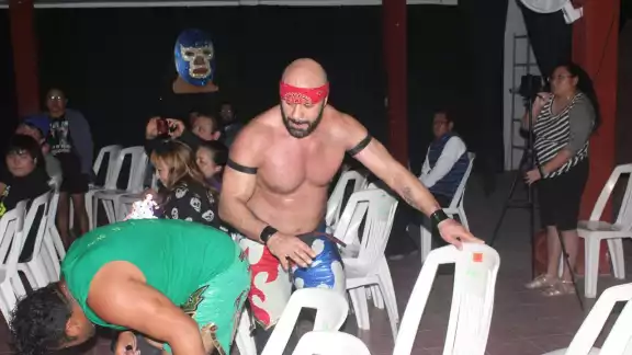Eddi Karaui en acción