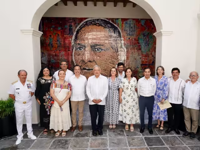 AMLO inaugura el Centro Cultural “Leyes de Reforma” en Veracruz