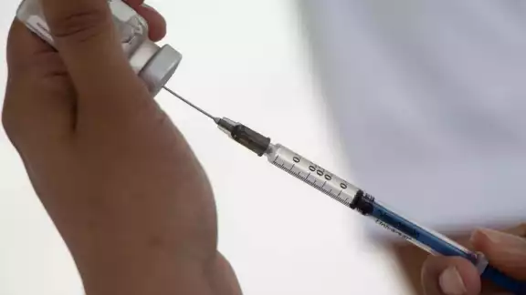 En esta farmacia puedes comprar la vacuna contra el COVID-19