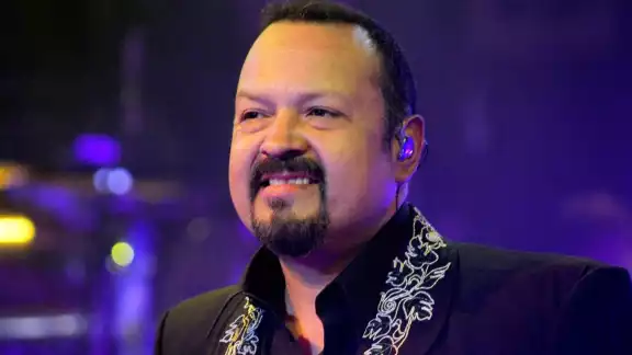 Pepe Aguilar se dedicó al regional mexicano por recomendación de su padre Antonio Aguilar Pepe Aguilar se dedicó al regional mexicano por recomendación de su padre Antonio Aguilar