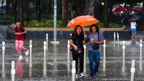 Se espera la entrada de dos canales de baja presión en diversos puntos de México