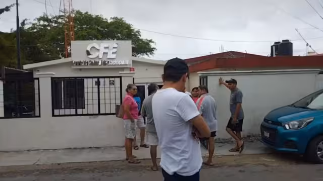 El responsable de la dependencia dijo que los canalizaría a Chetumal, porque no es un problema administrativo, sino operativo