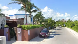 Habitantes del sur  de Isla Mujeres exponen siete años sin drenaje sanitario