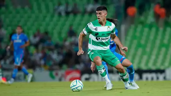 Los cementeros hasta fallaron un penal y son décimo primeros, pese a tener solo dos unidades menos que los laguneros Los cementeros hasta fallaron un penal y son décimo primeros, pese a tener solo dos unidades menos que los laguneros