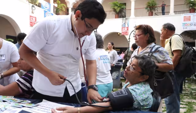 Medicina es de las licenciaturas más demandadas en la UADY