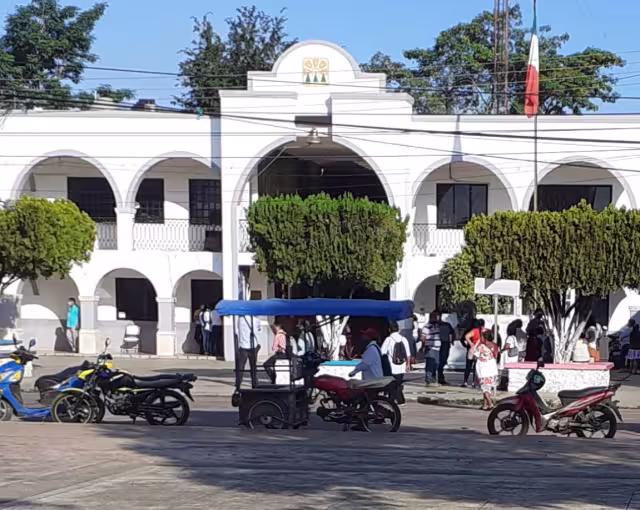 Las alcaldías de Saban y Dziuché pagaron la semana pasada 2 quincenas de las que había quedado a deber la administración pasada