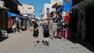 Isla Mujeres recibe a turistas este miércoles
