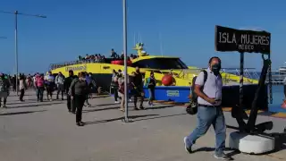 El turismo masivo comenzará a llegar después de las 10:00 horas