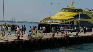 Los visitantes llegaron sin problemas a la isla