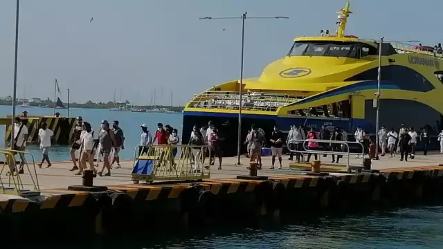 El costo puede variar, pues se divide en varios precios dependiendo si eres residente quintanarroense, persona de la tercera edad o bien turista