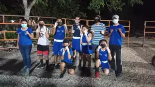 Entrenadores trabajaron en preparación física y técnica.