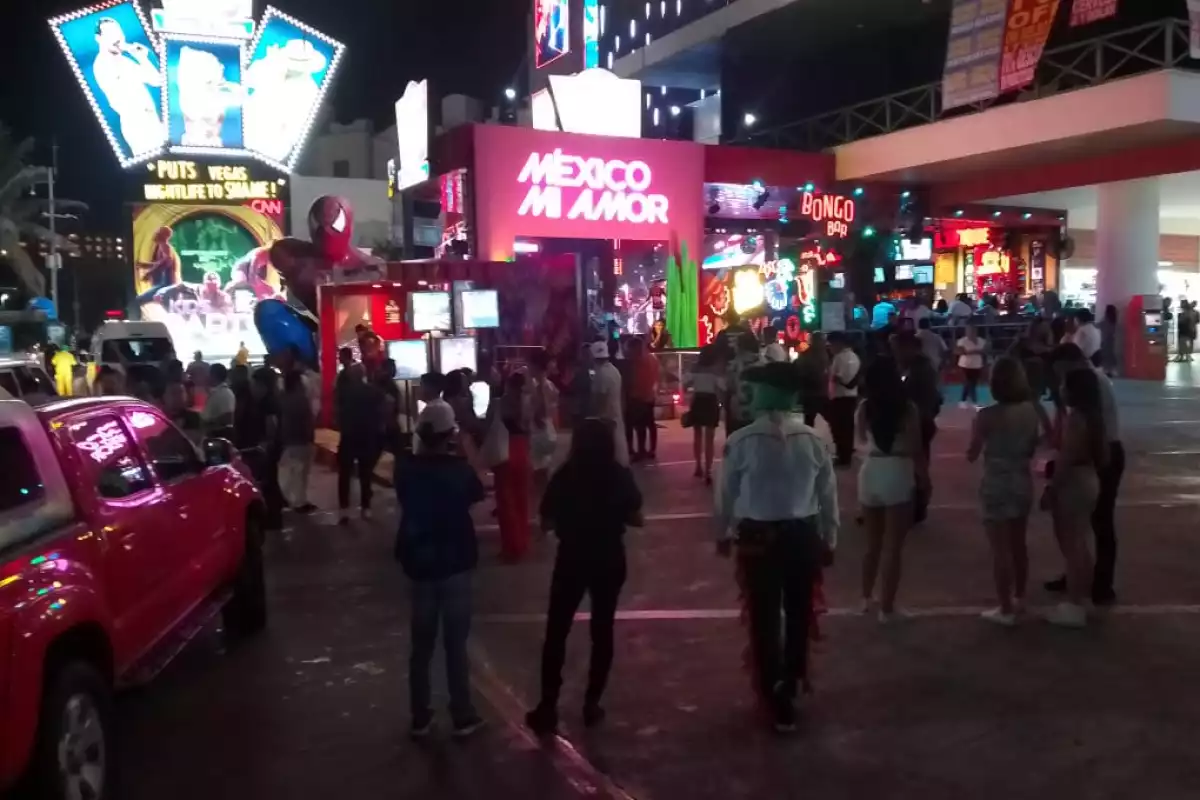 Poca afluencia de turistas en la Zona Hotelera de Cancún en pleno Día del Grito: VIDEO - PorEsto