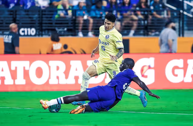 La calidad individual del conjunto inglés se impuso a unas Águilas enjundiosas pero poco claras