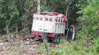 Al lugar llegaron policías preventivos para evitar actos de rapiña