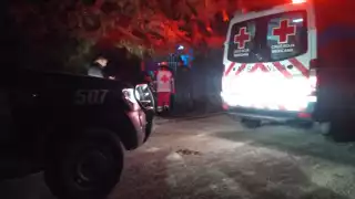 Mujer impide suicidio de su hermano en Escárcega; le corta la soga mientras colgaba de una viga