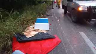 Los ocupantes del vehículo se dieron a la fuga caminando con rumbo desconocido.