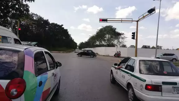 La circulación en las avenidas se vigila La circulación en las avenidas se vigila