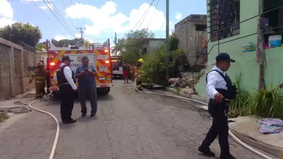 Sólo se registraron daños materiales en el incendio