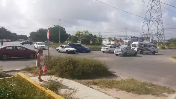 Hay buen ritmo de avance en las principales vías de Cancún