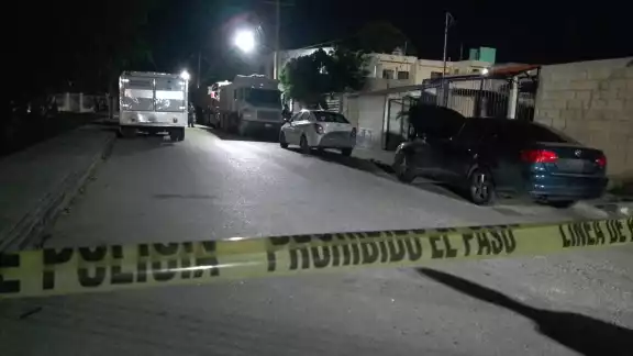 La zona fue acordonada por elementos de la policía La zona fue acordonada por elementos de la policía