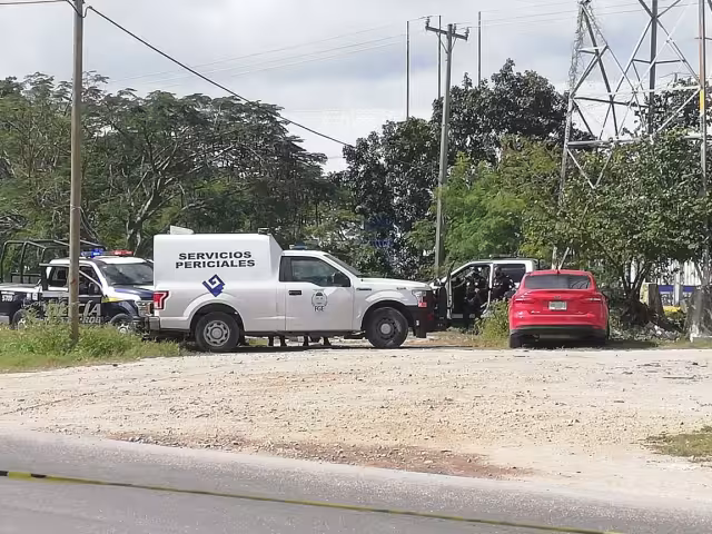 El cuerpo estaba en pleno cruce de avenidas en Cancún