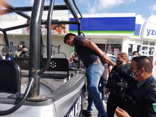 Detienen a ladrón de celulares en la Región 219 de Cancún