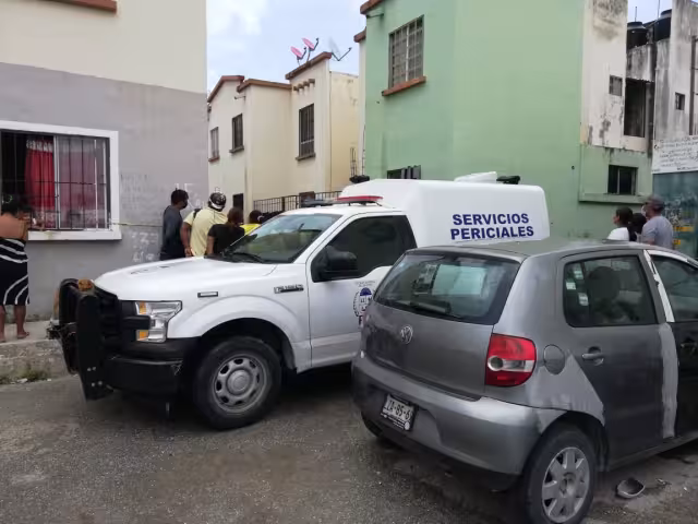 Ante los balazos, vecinos del lugar salieron a ver lo que ocurría