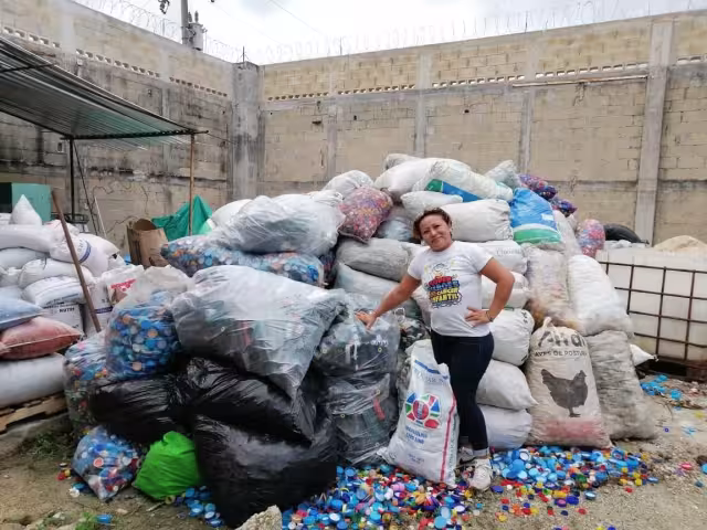 Gracias a los recursos de donativos de las tapas es posible brindar atención a dos infantes con cáncer