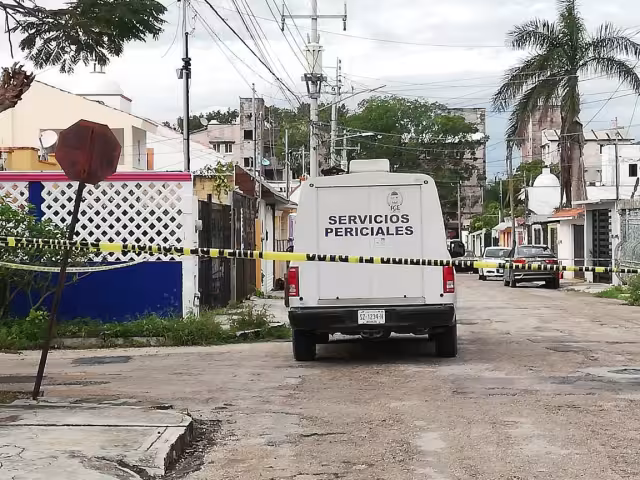 A los vecino les llamó la atención una gran bolsa negra de la cual salía sangre