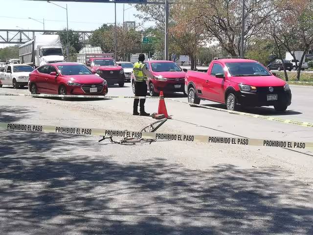 El accidente ocurrió a la altura del kilómetro 34 del periférico de Mérida