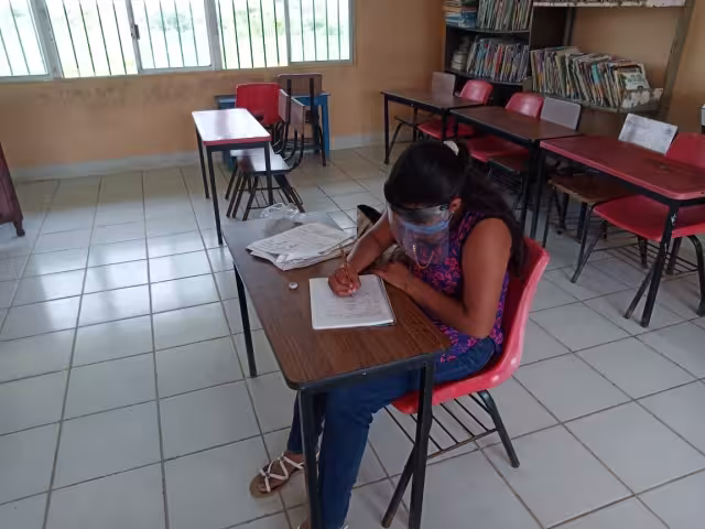 El apoyo económico de Mi Beca para Empezar es depositado mediante el Fideicomiso Educación Garantizada (FIDEGAR)