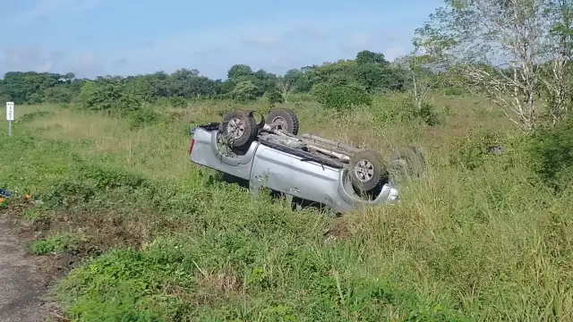 A la altura del kilómetro 121 se registró el aparatoso accidente
