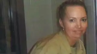 Montgomery fue condenada en 2004 por estrangular a una mujer de Misuri que estaba embarazada de ocho meses.
