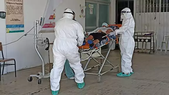 Ante el brote, se realizaron trabajos de sanitización en las áreas del Hospital General, tanto administrativas como de atención al público Ante el brote, se realizaron trabajos de sanitización en las áreas del Hospital General, tanto administrativas como de atención al público