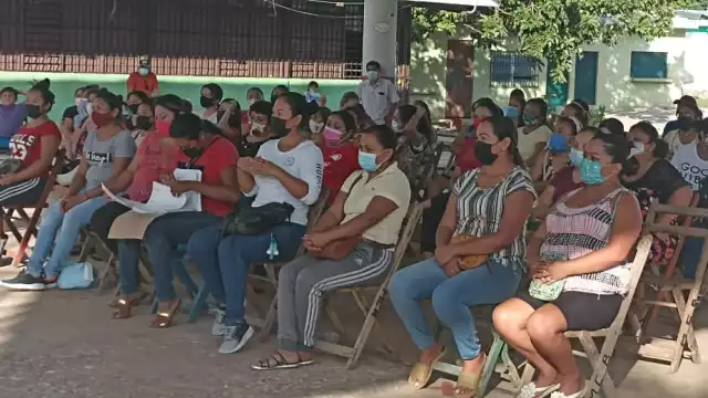 Los inconformes pidieron la remoción de la Servidora de la Nación, Giselle Romero