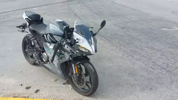 El motociclista fue trasladado de urgencia al Hospital General de Playa del Carmen El motociclista fue trasladado de urgencia al Hospital General de Playa del Carmen