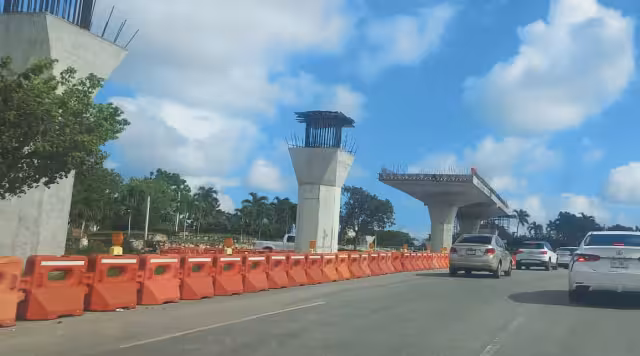 Todavía no se ha establecido un nuevo plazo de finalización de la construcción, aunque informaron que se mantiene el costo planeado de 7 mil 56 millones de pesos.