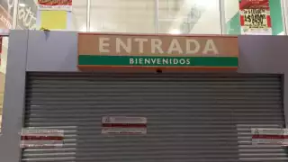 Clausuran Mega Soriana de la colonia Petrolera de Ciudad del Carmen