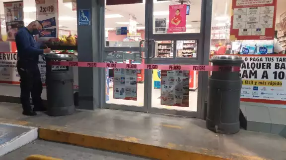 En ambos robos la policía municipal no pudo detener a los delincuentes En ambos robos la policía municipal no pudo detener a los delincuentes