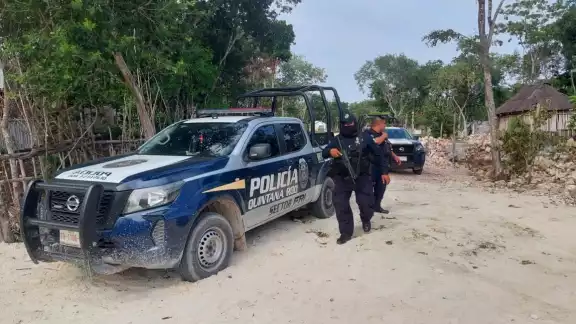Los responsables cometieron la privación en un automóvil Toyota blanco, que abandonaron en la invasión de la Región 243. Los responsables cometieron la privación en un automóvil Toyota blanco, que abandonaron en la invasión de la Región 243.