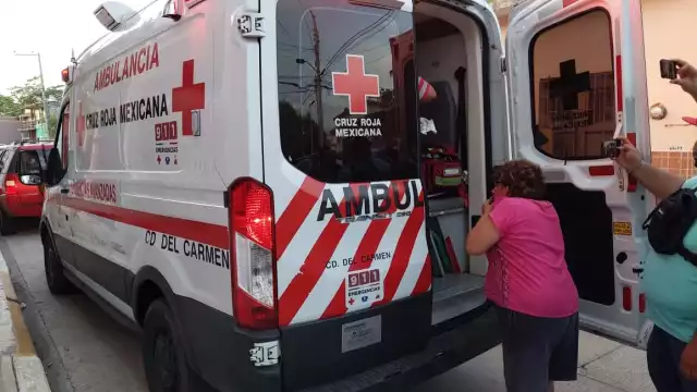 La joven resultó con una herida de 4 cm en el cráneo, por lo que fue llevada al hospital