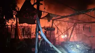 El incendio del miércoles arrasó con todo a su paso