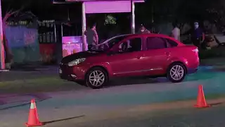 Elementos policiales delimitaron la zona para evitar el acercamiento de curiosos