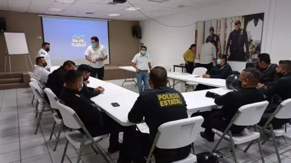 Apenas 804 personas colaboraban en las Fiscalías de Justicia
del estado, de las cuales el 28% fungió como policías ministeriales; atendieron a dos mil 212 víctimas